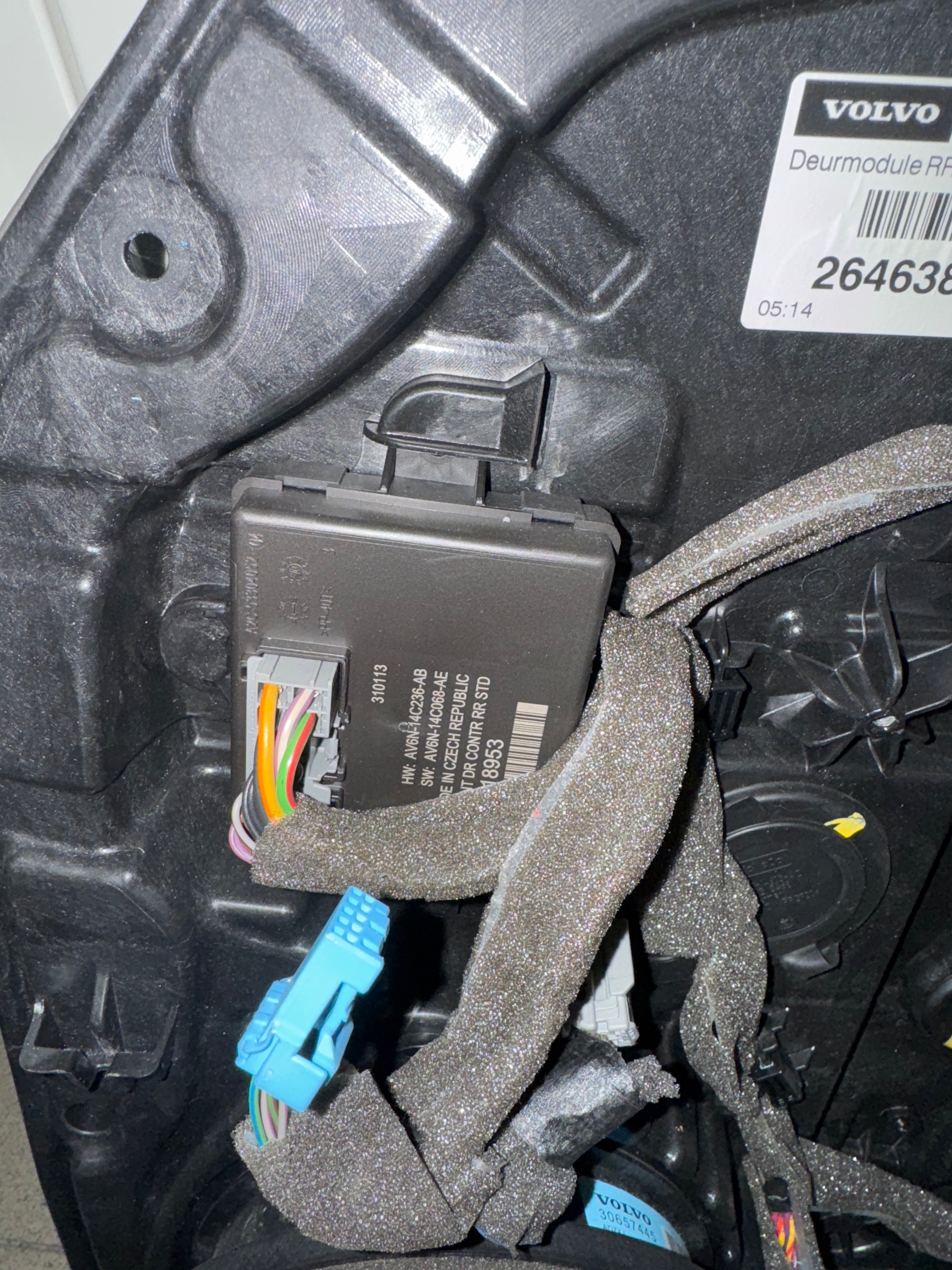 PANNELLO COMPLETO ALZAVETRO POSTERIORE DESTRO VOLVO V40 cod. 31276218