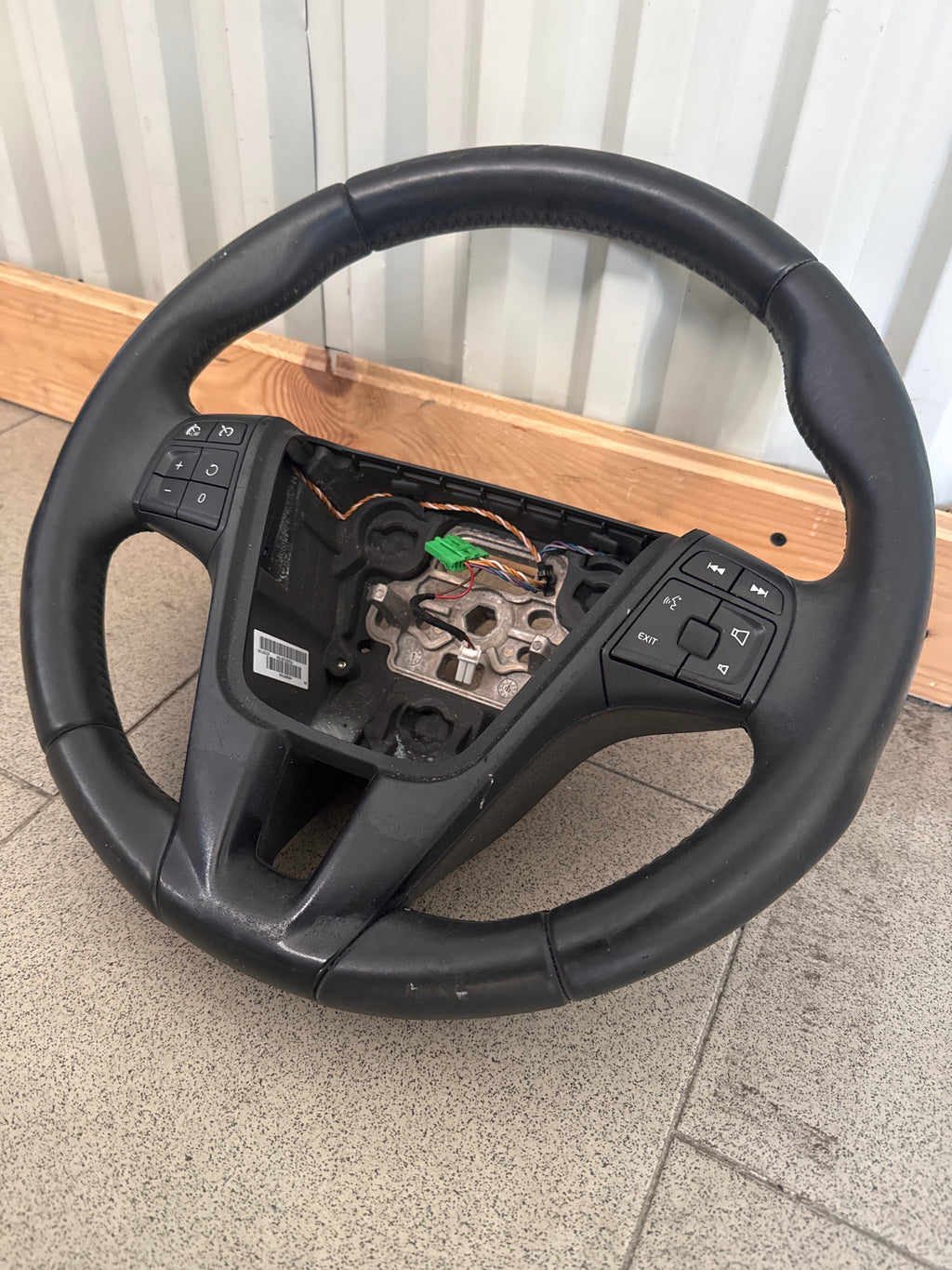 VOLANTE ORIGINALE USATO VOLVO V40 cod. 31250591