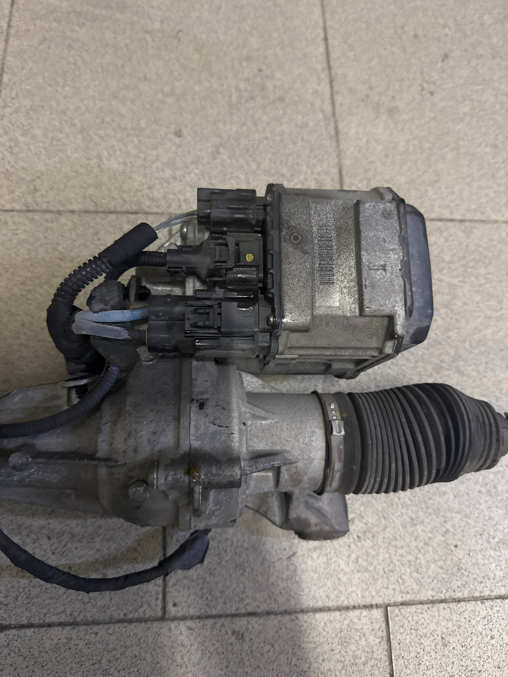 SCATOLA GUIDA ORIGINALE USATA VOLVO V40 Cross Country cod. 36012562