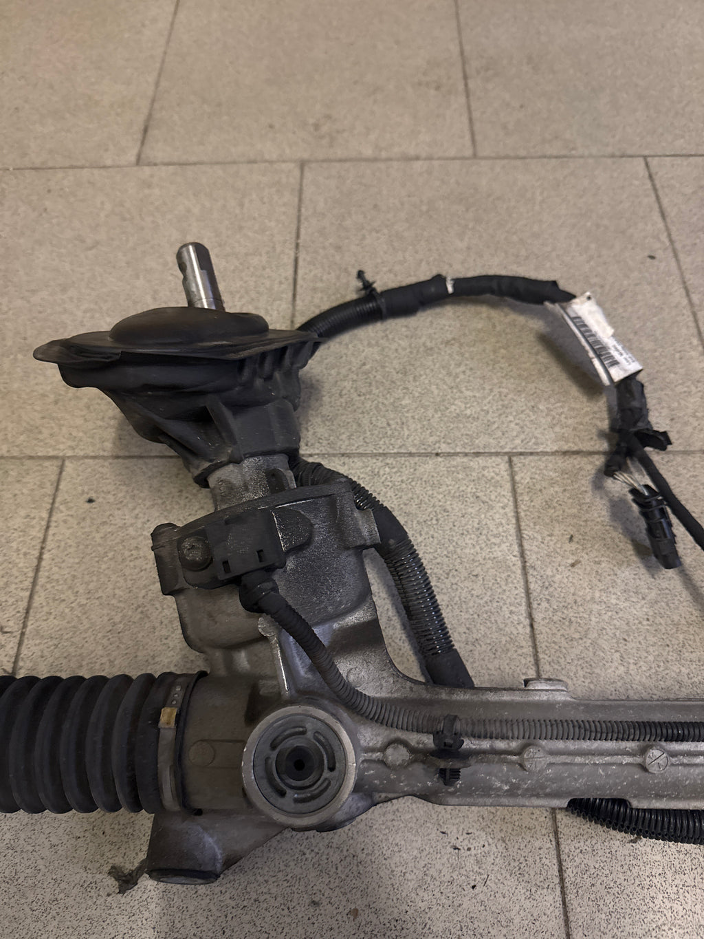 SCATOLA GUIDA ORIGINALE USATA VOLVO V40 Cross Country cod. 36012562