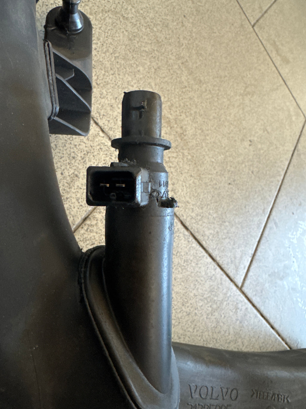 MANICOTTO ARIA FRESCA ORIGINALE USATO VOLVO V40 cod. 31325985