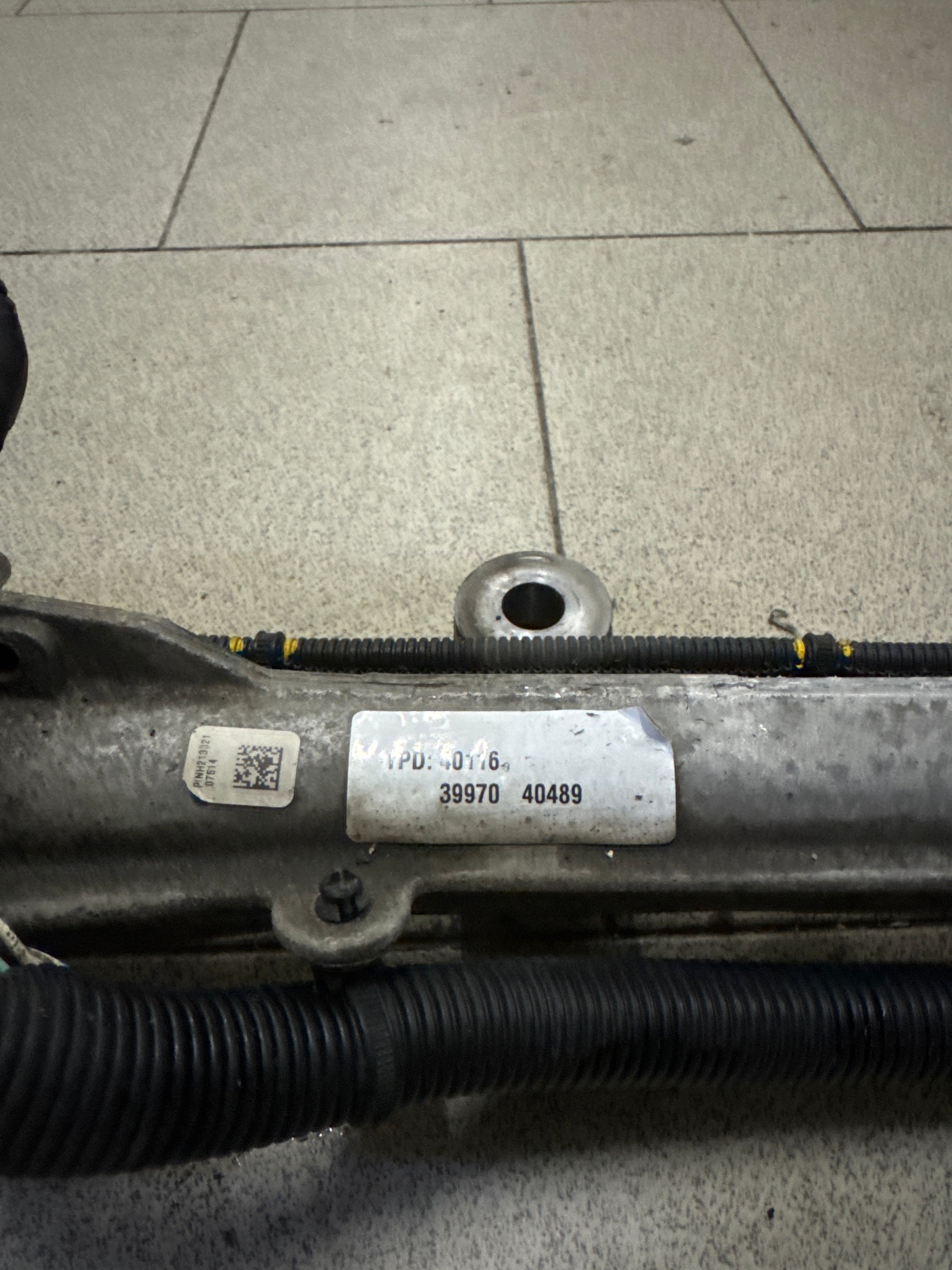 SCATOLA GUIDA ORIGINALE USATA VOLVO V40 Cross Country cod. 36012562
