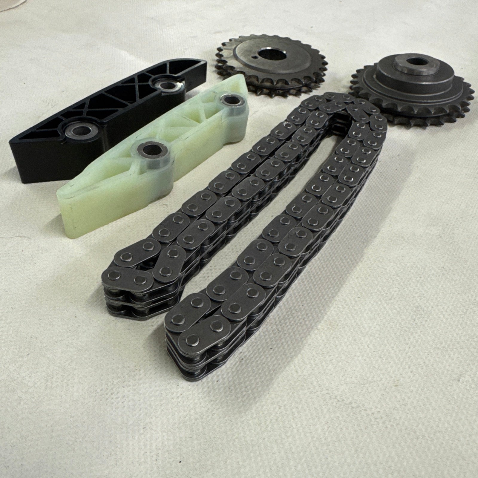 KIT CATENA DISTRIBUZIONE ALBERO GOMITI ORIGINALE IVECO DAILY COD. 5802009661