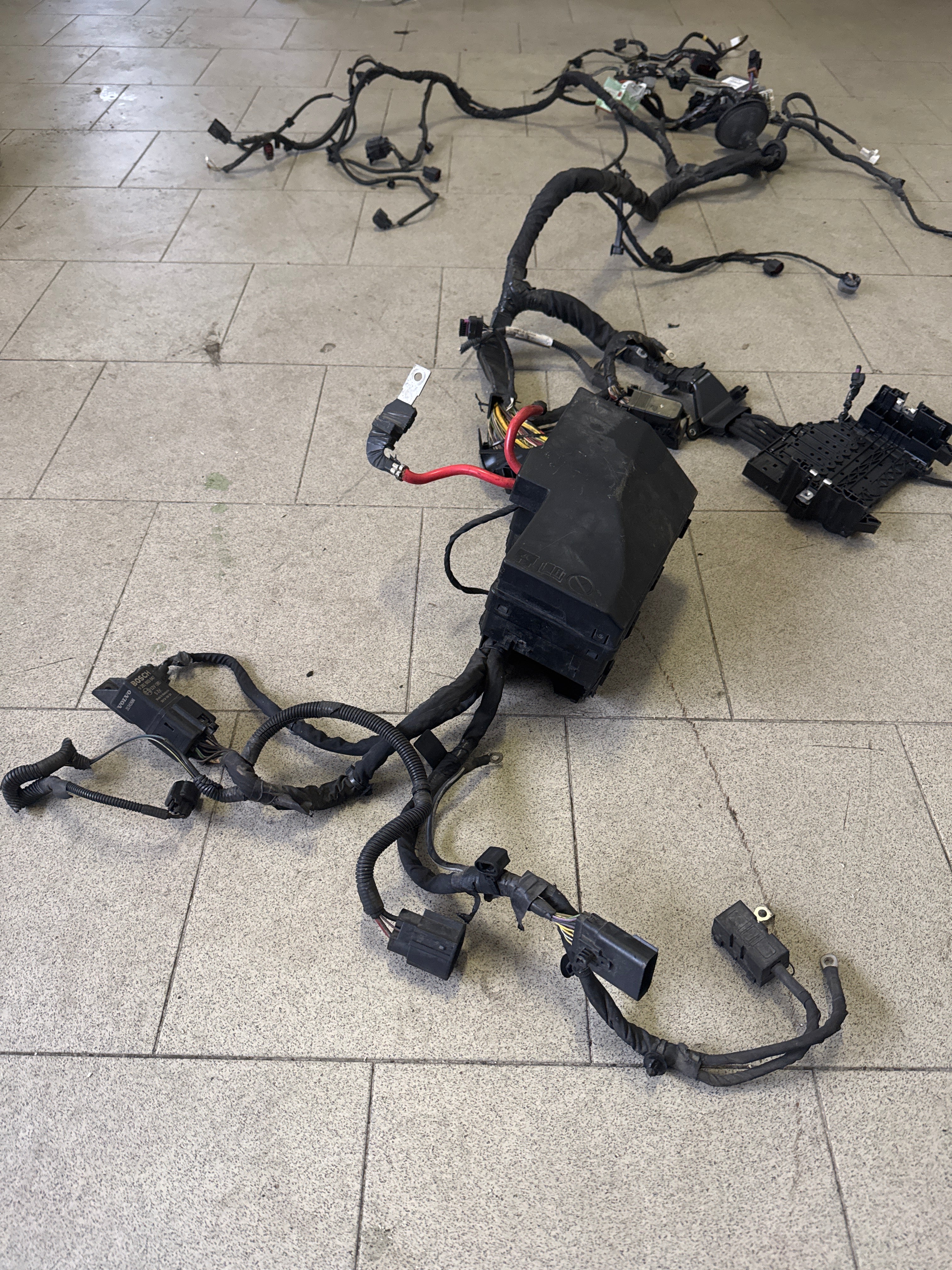 CABLAGGIO MOTORE / ABITACOLO USATO VOLVO V40 cod. 31343881