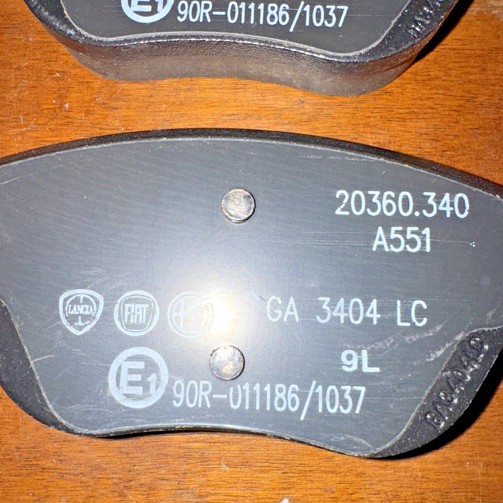 KIT PASTIGLIE FRENO ANTERIORI ORIGINALI FIAT - ALFA ROMEO - LANCIA COD. 71752995