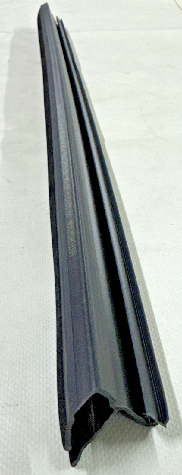 RASCHIAVETRO INTERNO PORTA POST. SINISTRA CITROEN C5 AIRCROSS COD. 9816903780